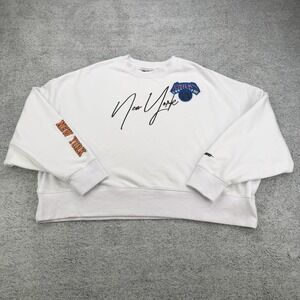 New York Knicks Sweatshirt Women XL White NBA Basketball Oversized Cropped Patch